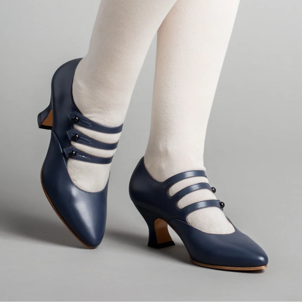NIB American Duchess Bellatrix Edwardian Shoes in Navy